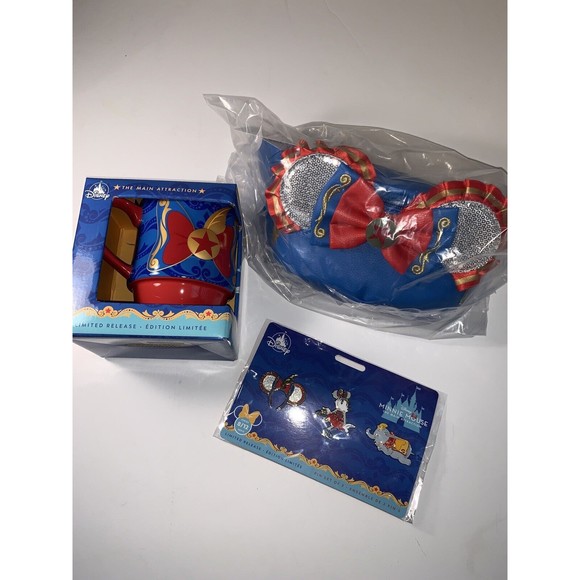 Disney Dumbo Minnie Mouse: The Main Attraction Pin Set Hip Pack Loungefly & Mug
